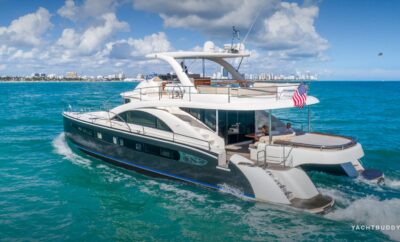 Luxury Yacht Charter in Miami for Small Groups: What to Book and Why